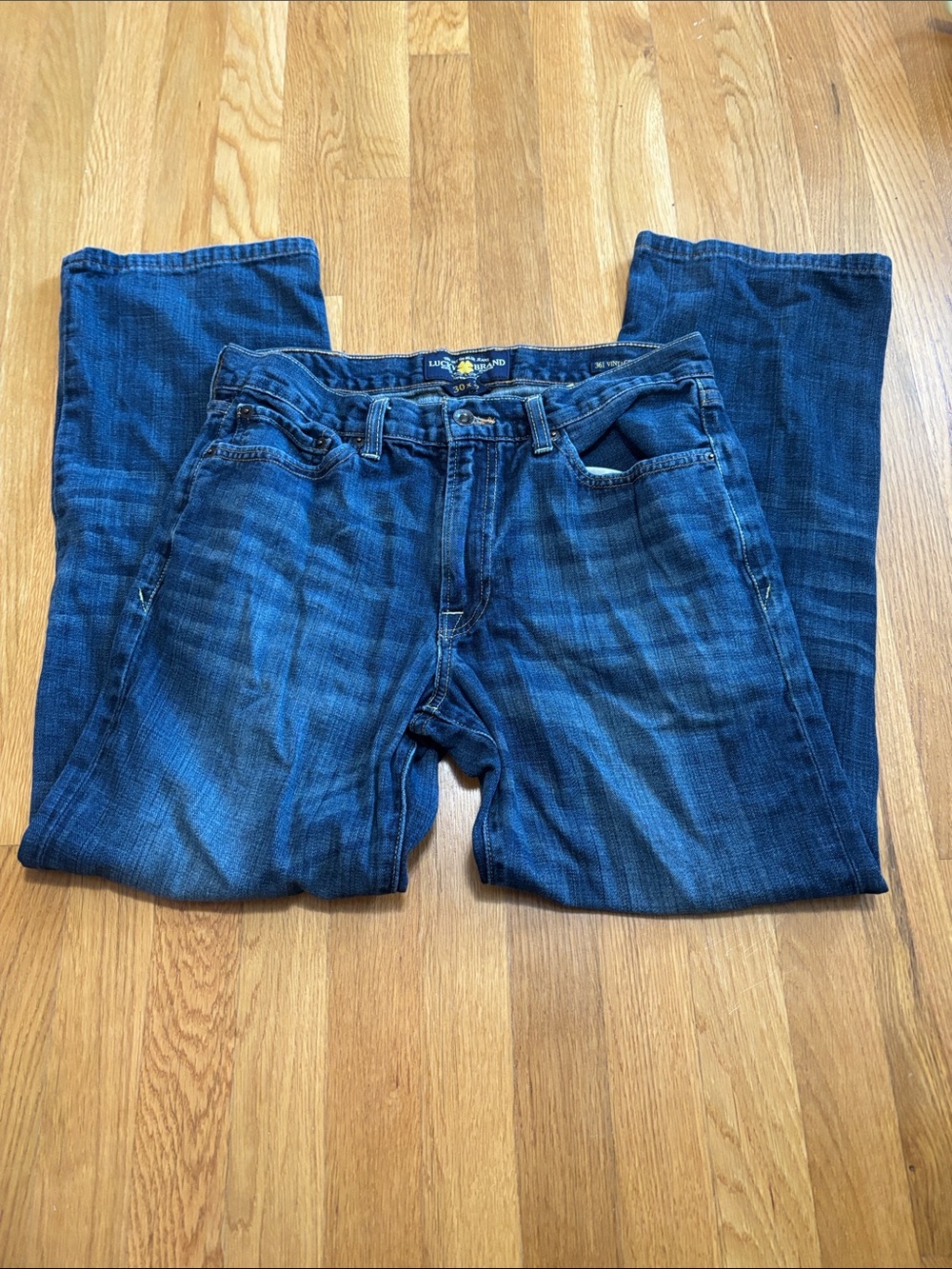 Men’s Straight Leg 30x32 Lucky Brand Jeans